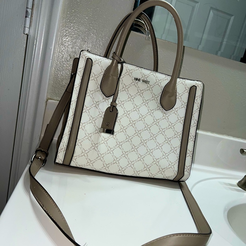 Nine West Purse!
